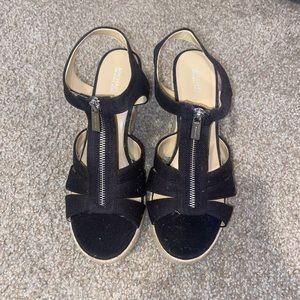 Michael Kors Berkley Wedge Sandals Size 9.5